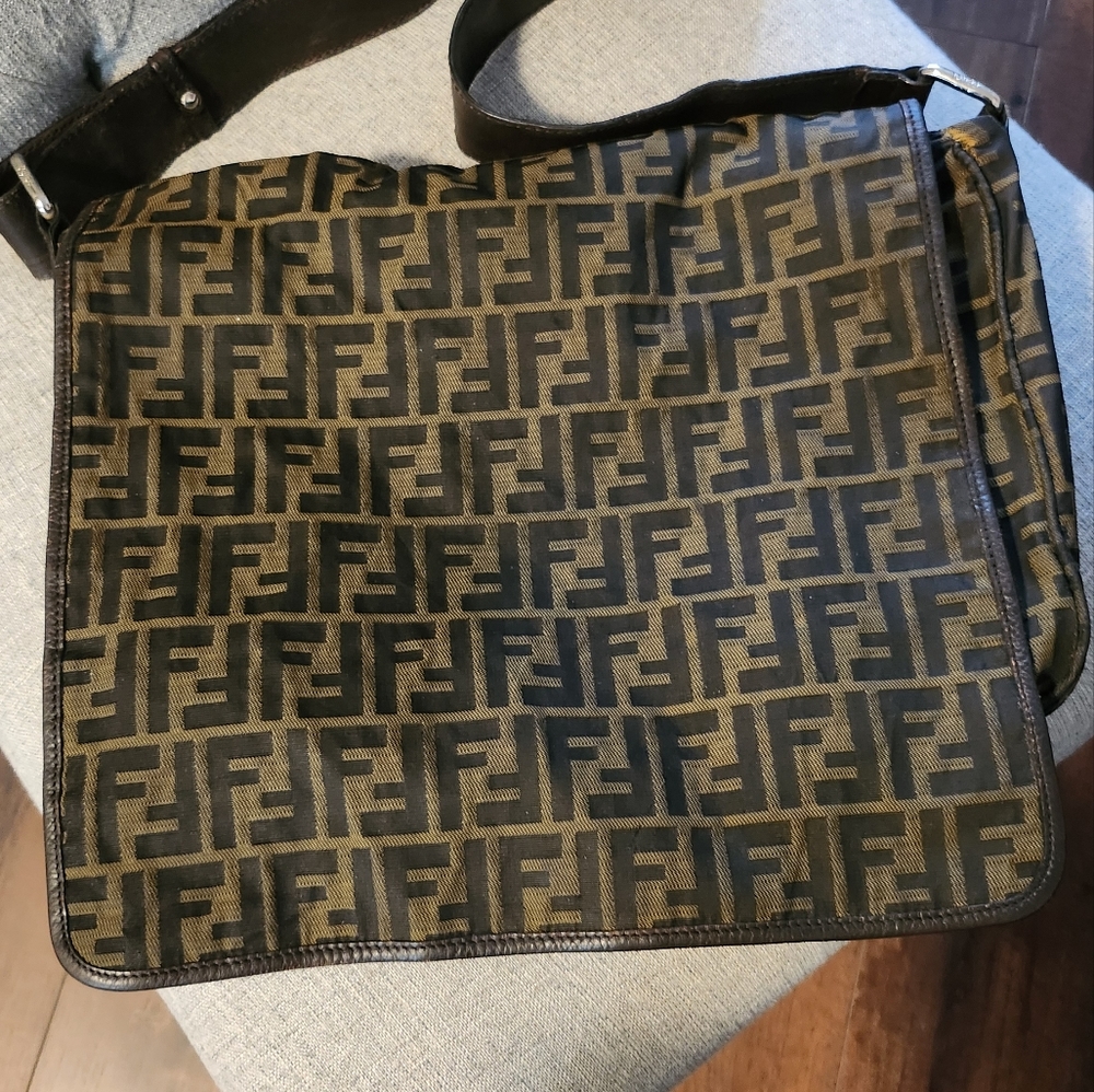 Fendi Messenger Bag